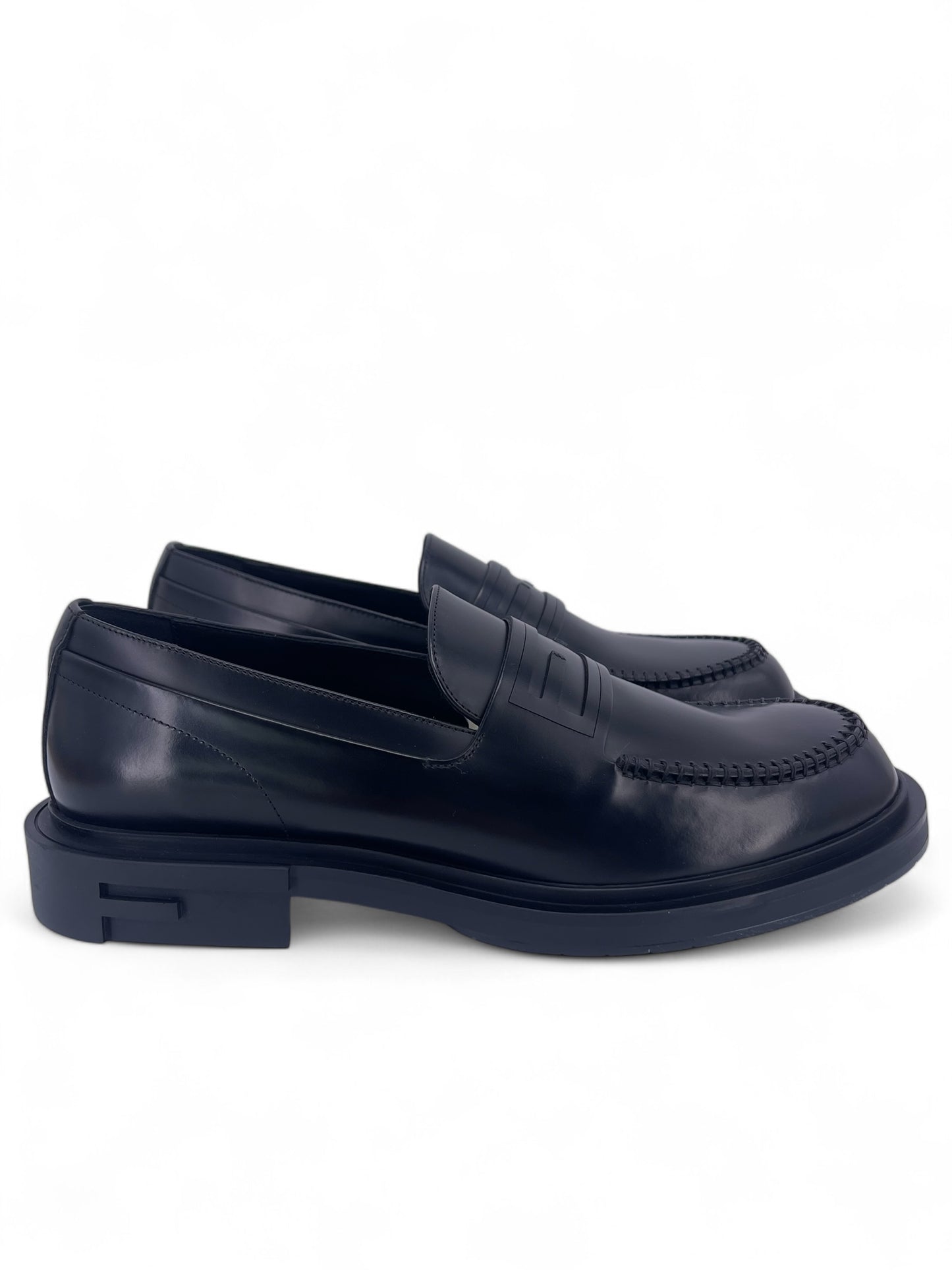 Fendi Logo Loafers